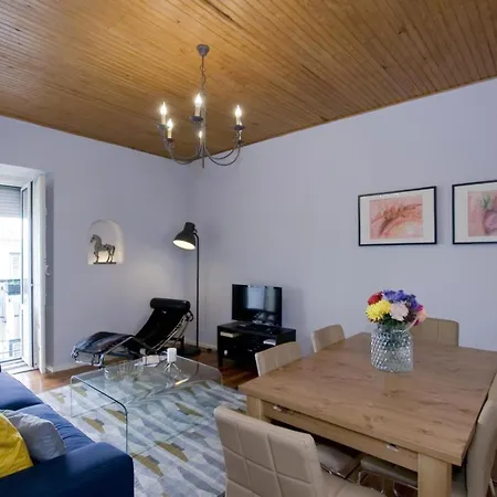 Pn Modern & Tastefully Renovated - 3Br Apartment In The Heart Of Lisbon *