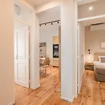 Pn Modern & Tastefully Renovated - 3br In The Heart Of * ליסבון