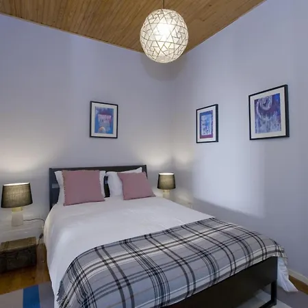 Pn New Ac! Stylish & Central- View To Tram 28! Апартаменты *