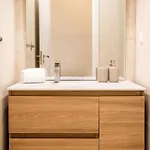 Pn Modern & Tastefully Renovated - 3br In The Heart Of * Lisboa